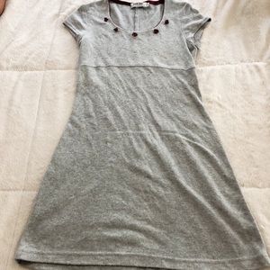 Children’s gray dress with roses